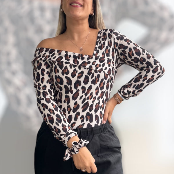 Polera Nápoles animal print