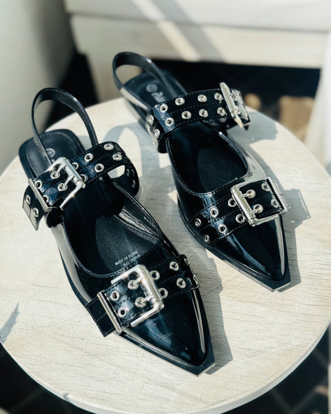 Zapato Abigail negro charol