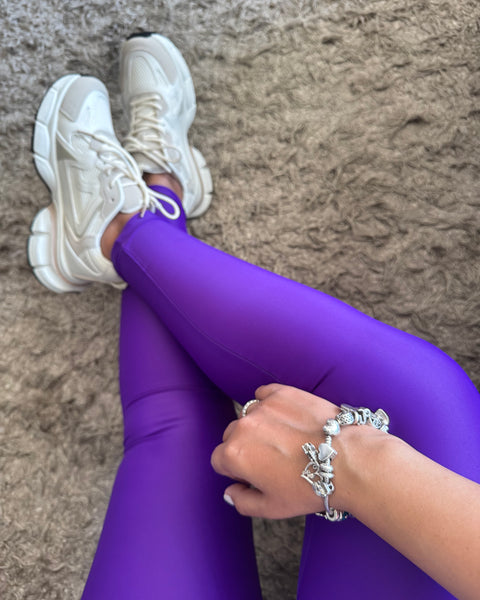 Calza básica lila lycra dupont