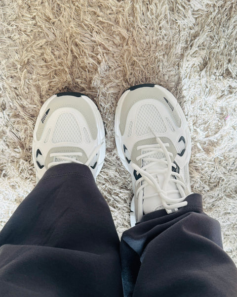 Zapatillas blancas estilo New balance