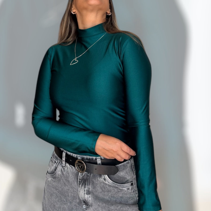 Polera Lu verde hombros lisos