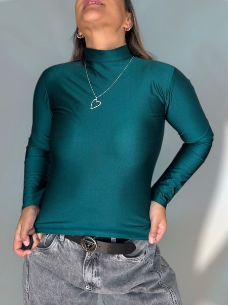 Polera Lu verde hombros lisos