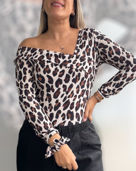 Polera Nápoles animal print