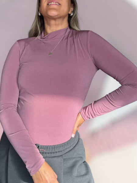 Polera Astuta uva