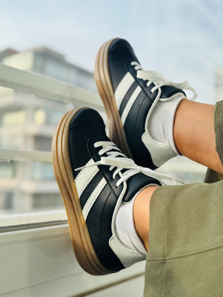 Zapatillas negras