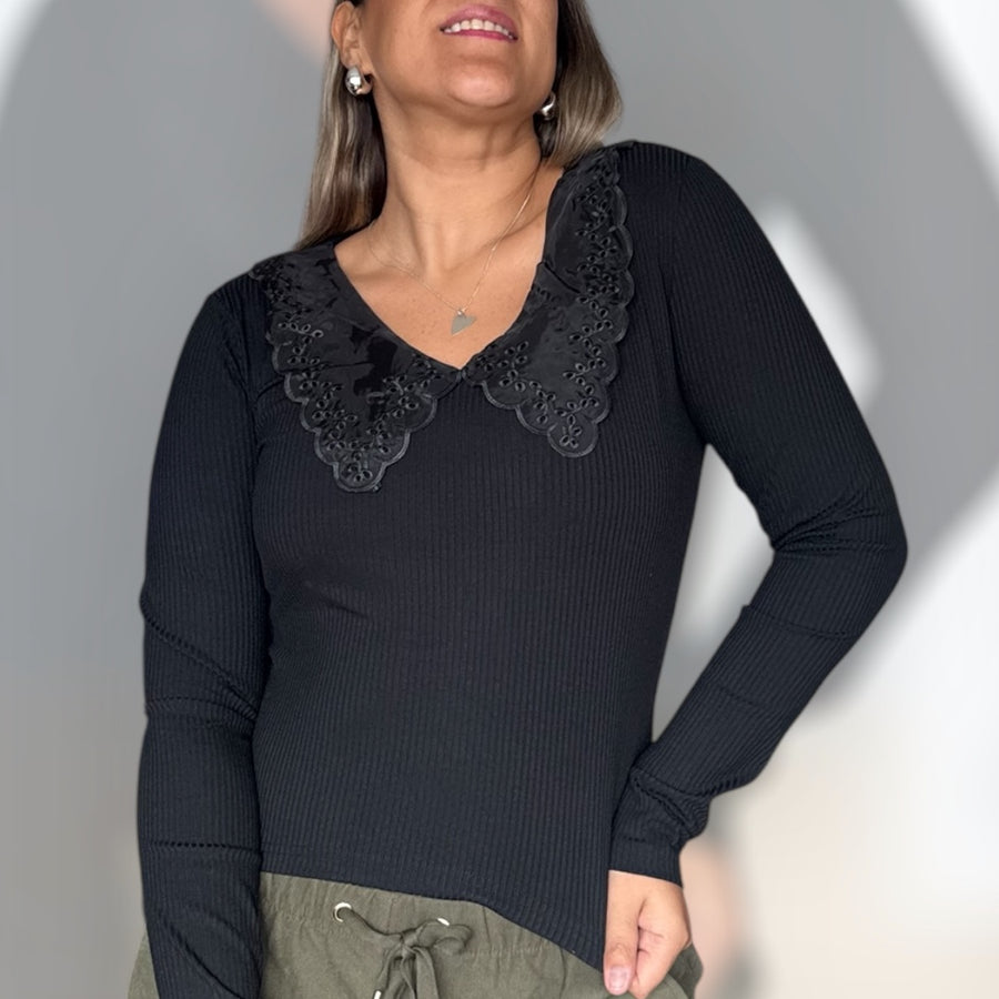 Polera crop Alana negra