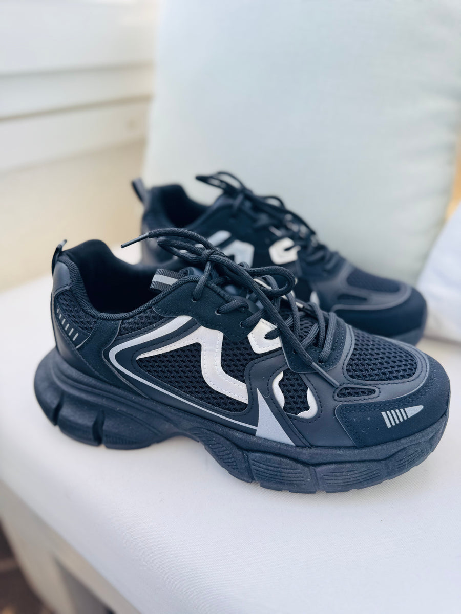 Zapatillas negras estilo New balance