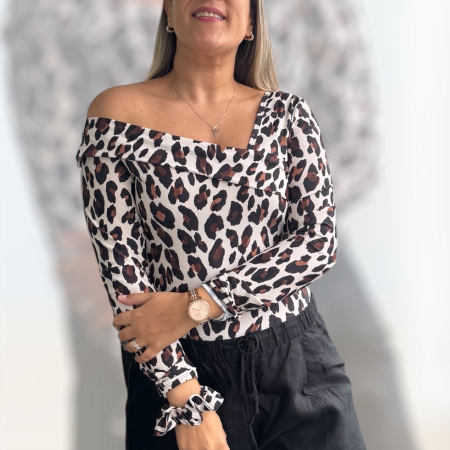 Polera Nápoles animal print