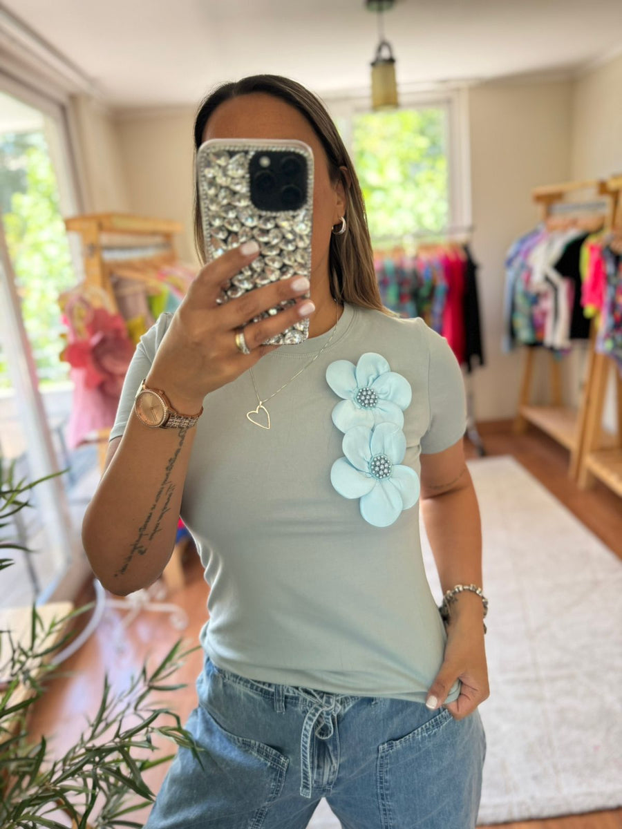 Polera Flowers celeste