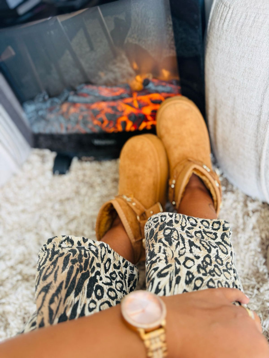 Zapatos Alelí estilo ugg camel